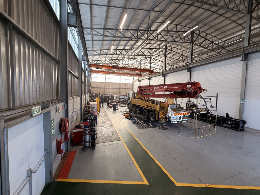 To Let Commercial Property for Rent in Rivergate Western Cape